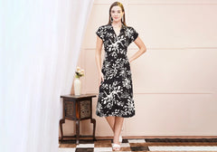 Black & White Floral Print Midi Shirt Dress 1