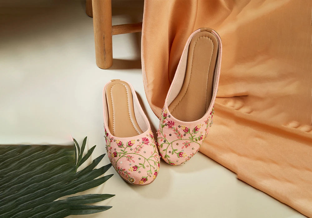 Blush Bloom Pink Embroidered Jutti 1