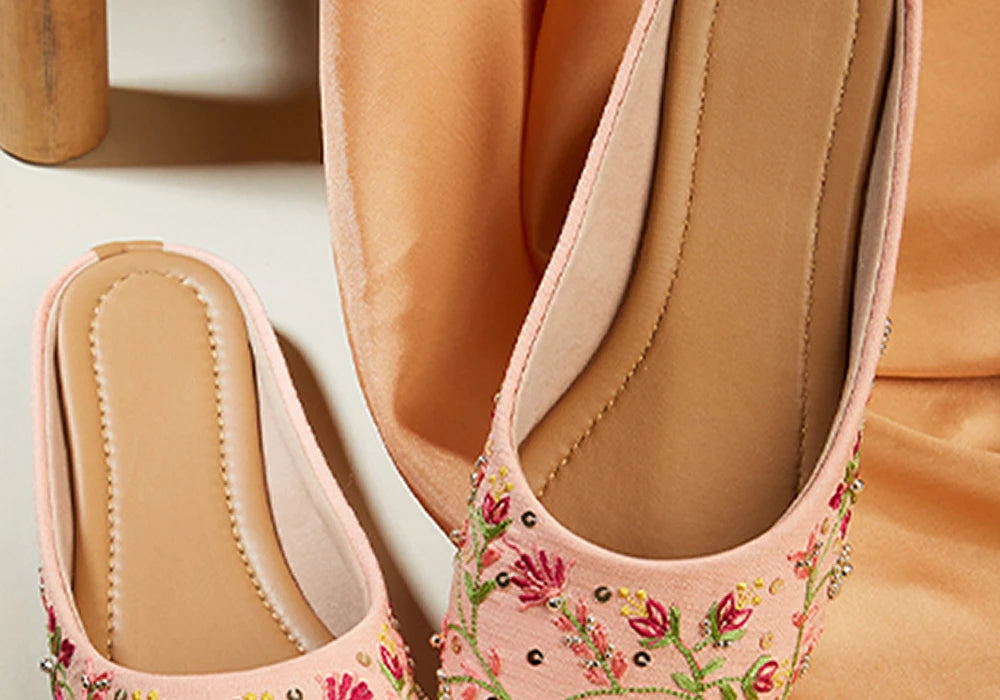 Blush Bloom Pink Embroidered Jutti 3