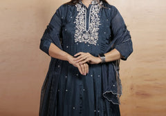 Elegant Charcoal Grey Embellished Suit Set 3