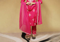 Fuchsia Garden Embroidered Kurta Set 3