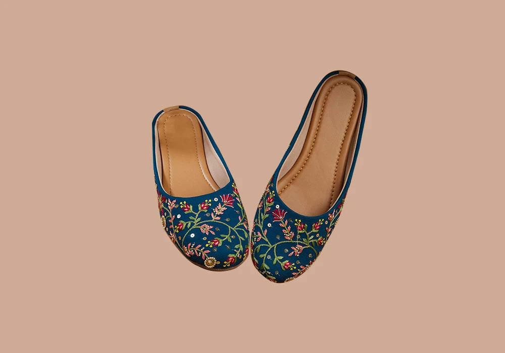 Midnight Blossom Blue Embroidered Jutti 1