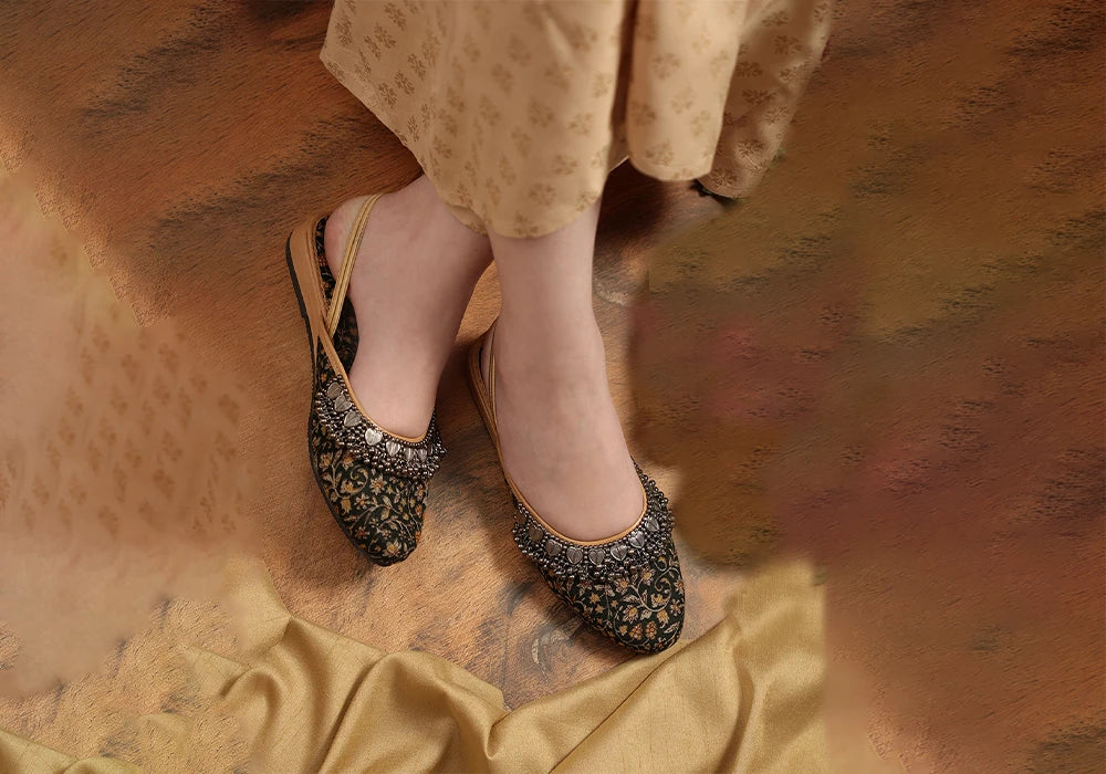 Midnight Charm Olive Embroidered Slingback Jutti 1