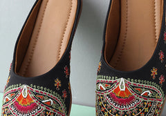 Midnight Mela Multicolor Embroidered Jutti 3