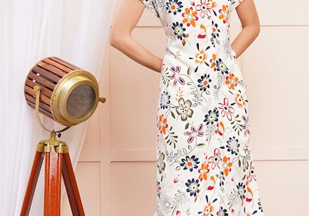 White Garden-Inspired Floral Print Midi Shirt Dress 3